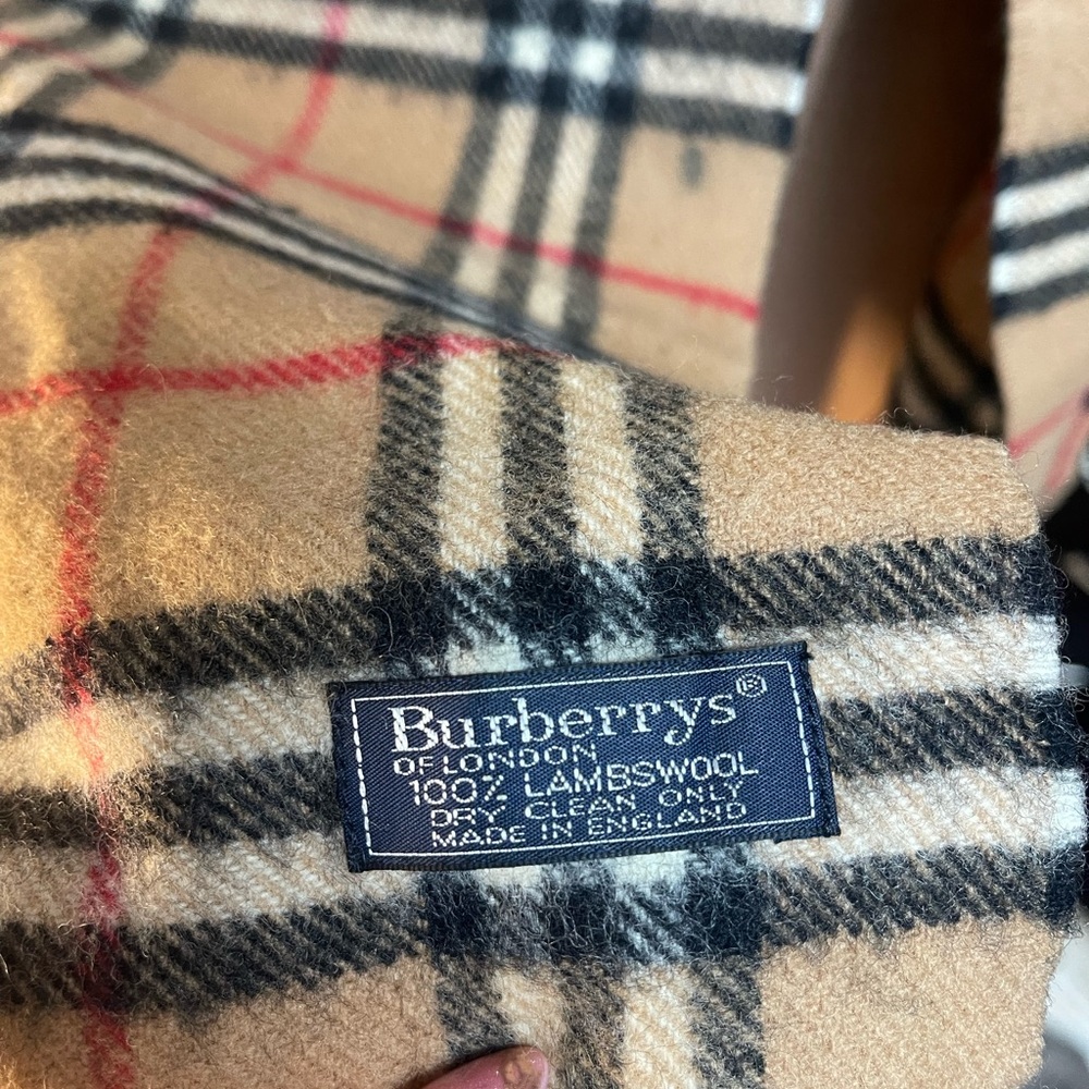 Authentic Burberrys vintage nova check tan scarf (P996) - Picture 2 of 7